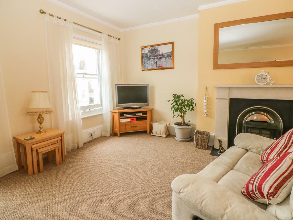 Saltwood Apartment อีสต์บอร์น ภายนอก รูปภาพ